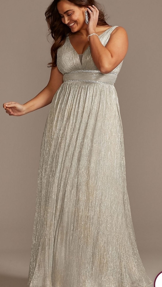 Morgan & Co Metallic and Crystal Dress Size 11